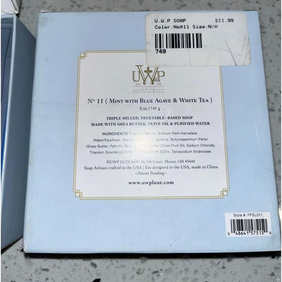 UWP Luxe Fine Paper & Soap 5 oz bars. MINT WITH BLUE AGAVE & WHITE TEA Set of 2 - Picture 4 of 4
